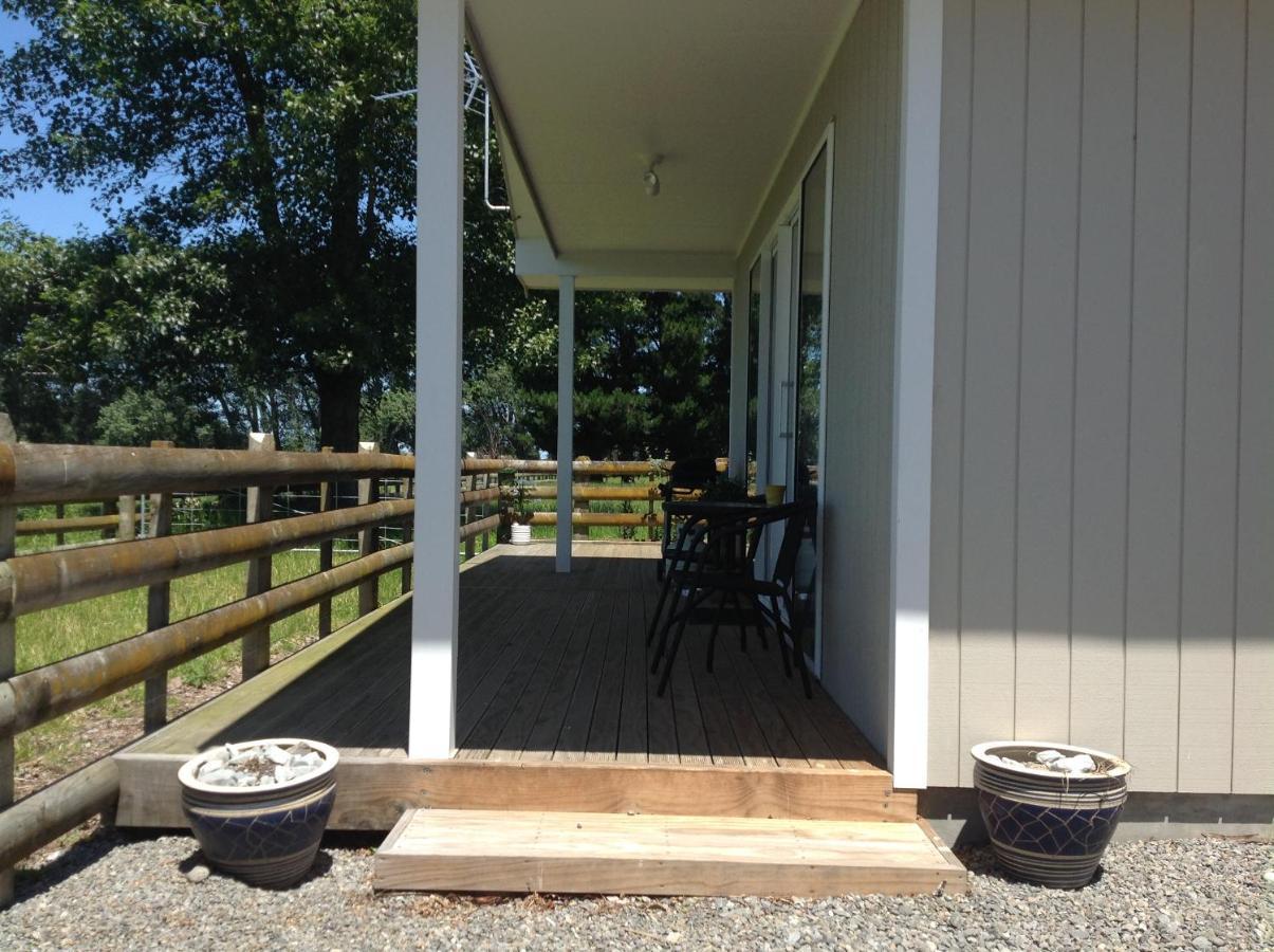 Aratahi Cottages Carterton エクステリア 写真