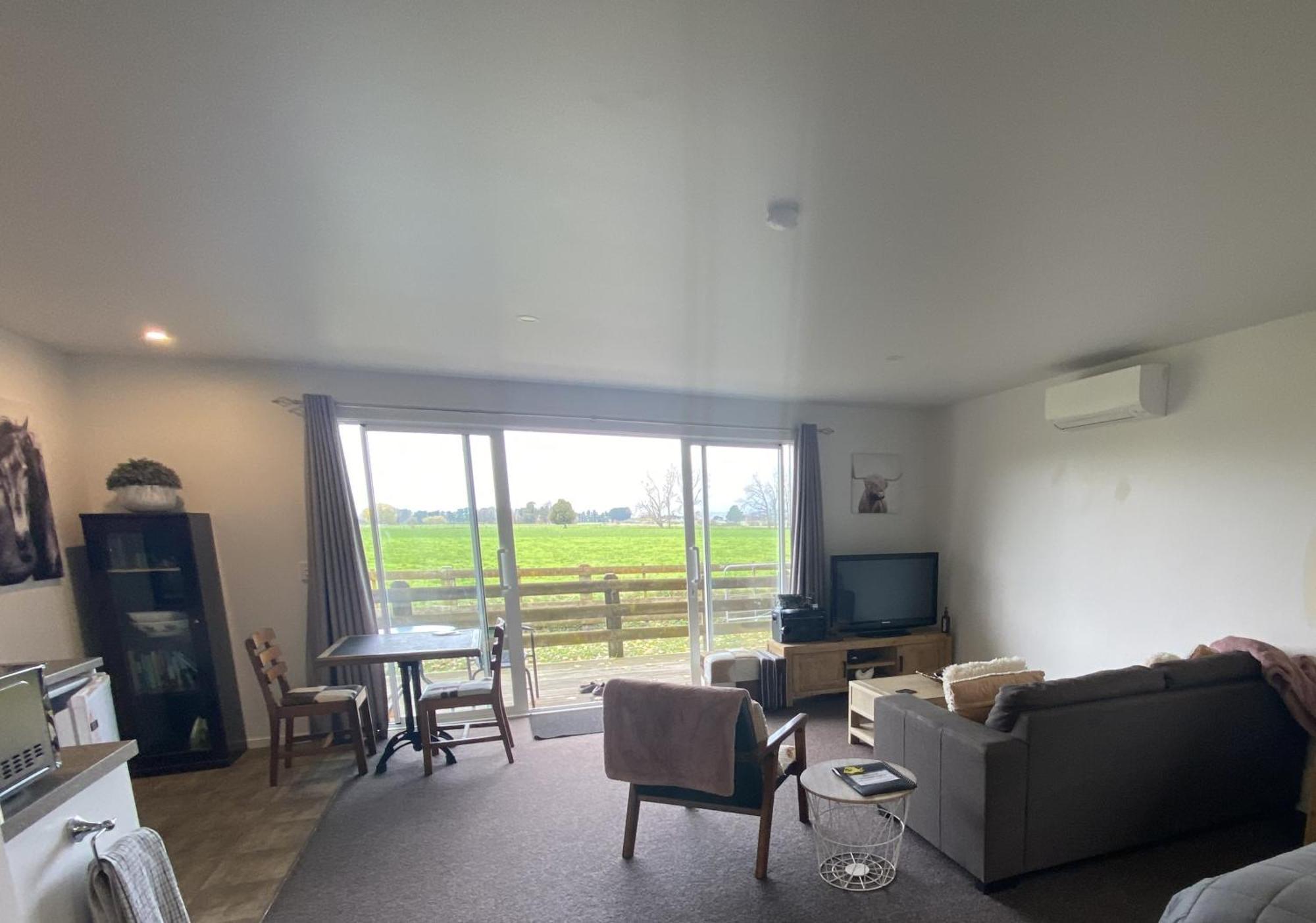 Aratahi Cottages Carterton 部屋 写真
